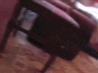 Fiu prins splendid pas mama masturband-se pe spion camera în tabel când stealling