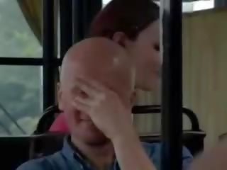 Mqmf tiene público desnudez sexo presilla en un autobús