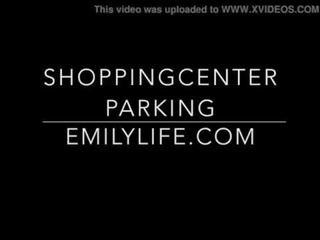 Blowjob at the shopping center