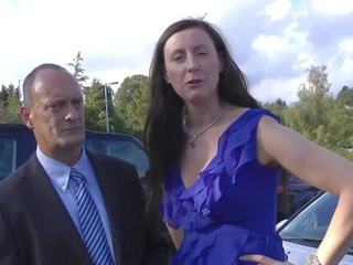 Uk mom aku wis dhemen jancok perawat seduces lucky british senior: free dhuwur definisi bayan movie 82